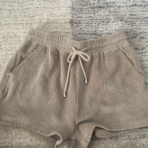 Women’s Cream Shorts